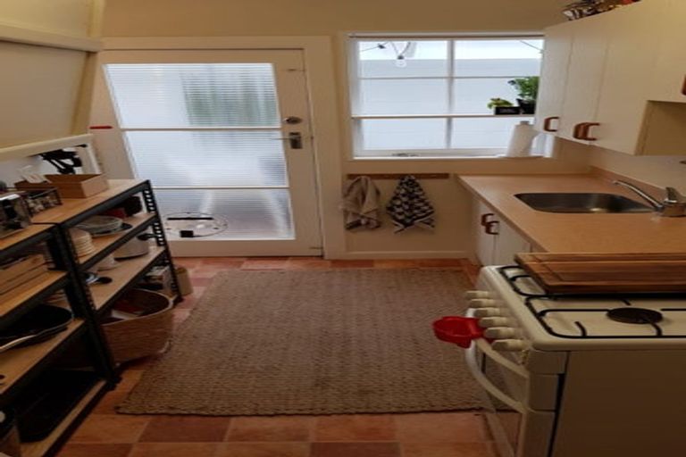 Photo of property in 6 Bulwer Street, Devonport, Auckland, 0624