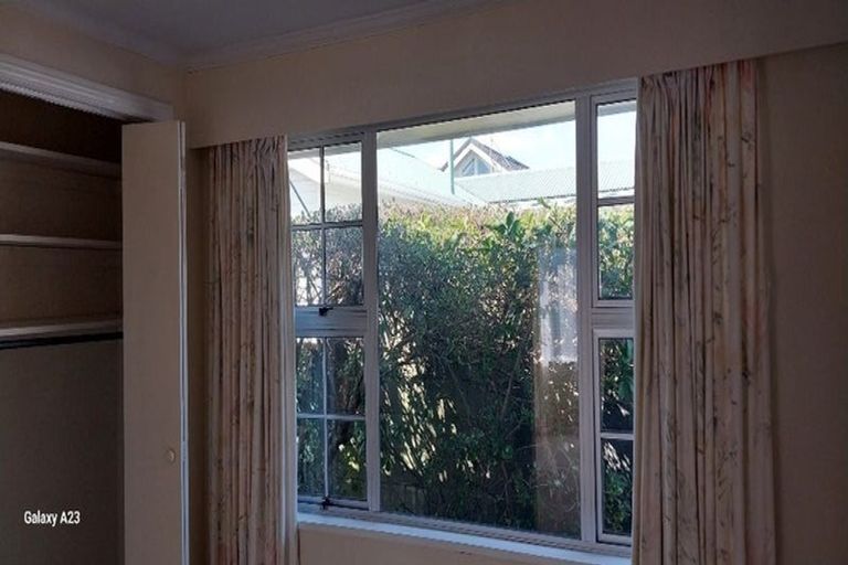 Photo of property in 208a Waterloo Road, Hutt Central, Lower Hutt, 5011