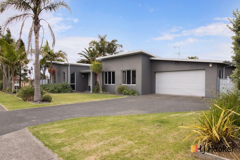 Photo of property in 63 Citrus Avenue, Waihi Beach, 3611