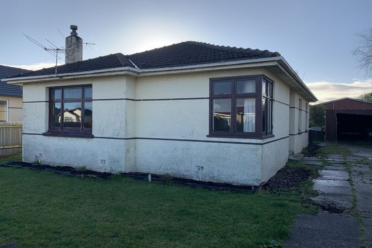 Photo of property in 98 Jenkin Street, Strathern, Invercargill, 9812