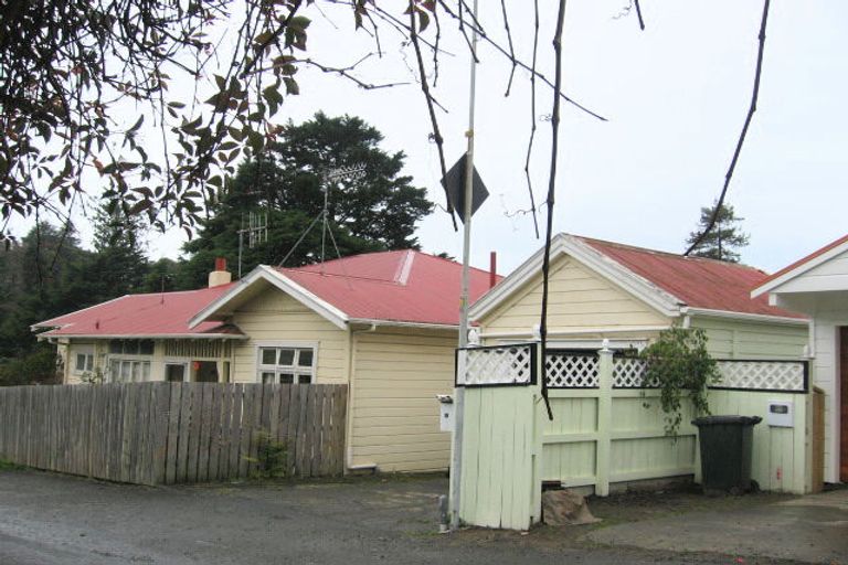 Photo of property in North House, 4 Lawrence Road, Hospital Hill, Napier, 4110