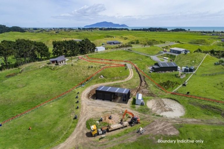 Photo of property in 181 Swamp Road, Te Horo, Otaki, 5581