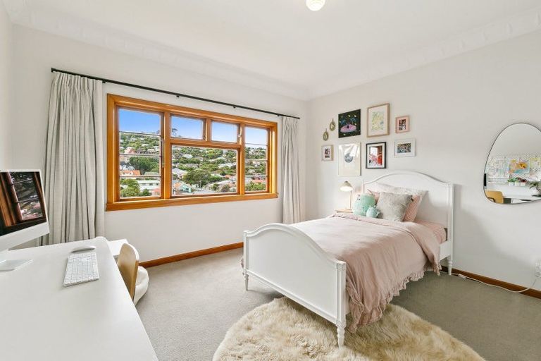 Photo of property in 25 Waikato Street, Island Bay, Wellington, 6023