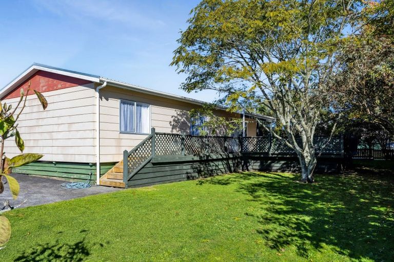 Photo of property in 22 Karaka Street, Inglewood, 4330