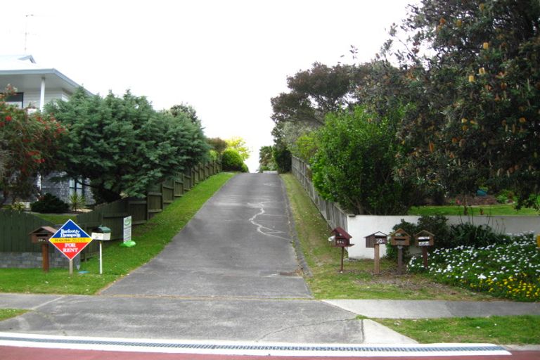 Photo of property in 33a Alec Craig Way, Gulf Harbour, Whangaparaoa, 0930