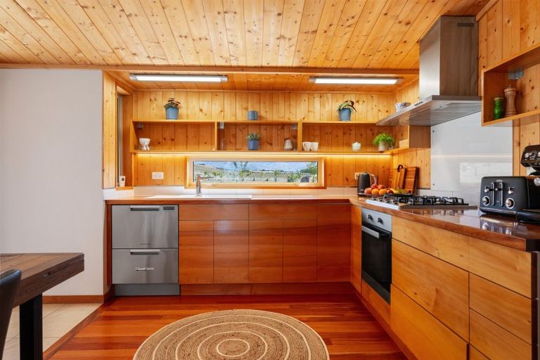 Photo of property in 163 Golden Road, Springvale, Alexandra, 9393