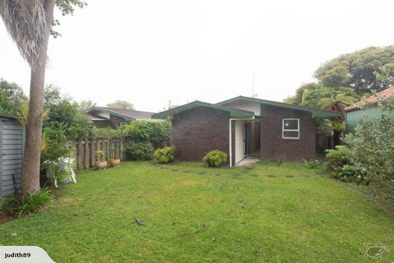 Photo of property in 54a Batt Street, West End, Palmerston North, 4410