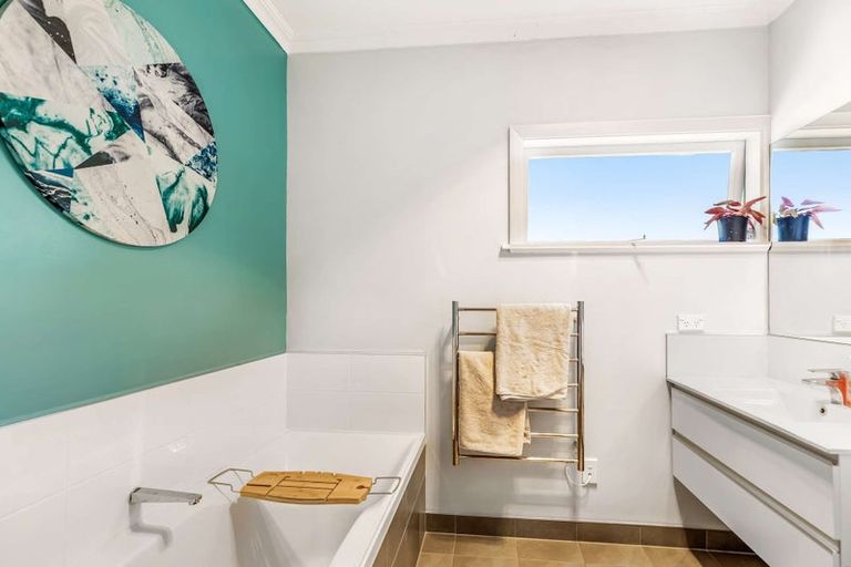 Photo of property in 81a Macarthur Street, Levin, 5510