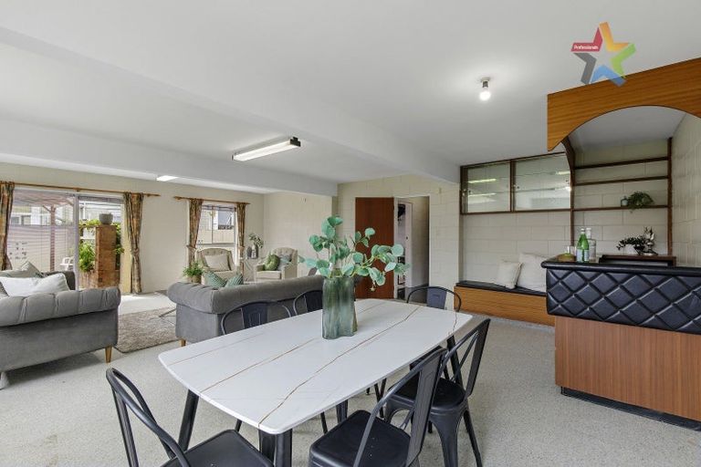 Photo of property in 3 Earlston Grove, Avalon, Lower Hutt, 5011