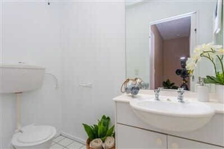 Photo of property in 7/234 Worcester Street, Christchurch Central, Christchurch, 8011