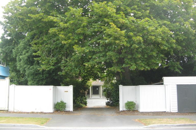Photo of property in 15 Chapter Street, St Albans, Christchurch, 8052