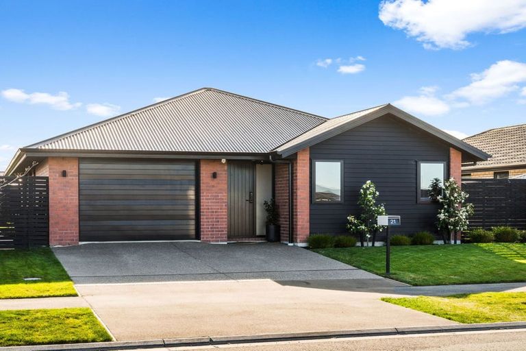 Photo of property in 21 Lady Isaac Drive, Rolleston, 7615