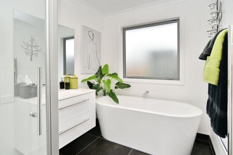 Photo of property in 44 El Alamein Avenue, Rangiora, 7400