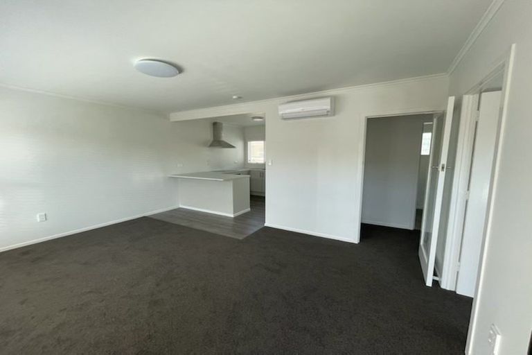 Photo of property in 2/13 Dodson Avenue, Milford, Auckland, 0620