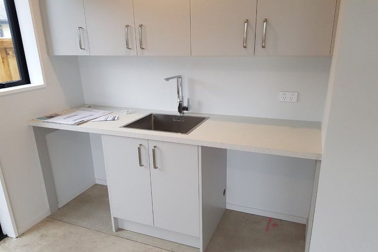 Photo of property in 45 Welsford Street, Woodend, 7610