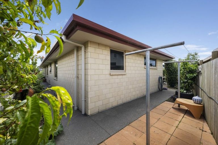 Photo of property in 28 Ara Drive, Redwoodtown, Blenheim, 7201