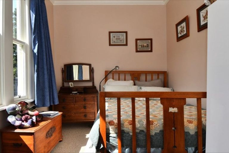 Photo of property in 27 Brough Street, Palmerston, 9430