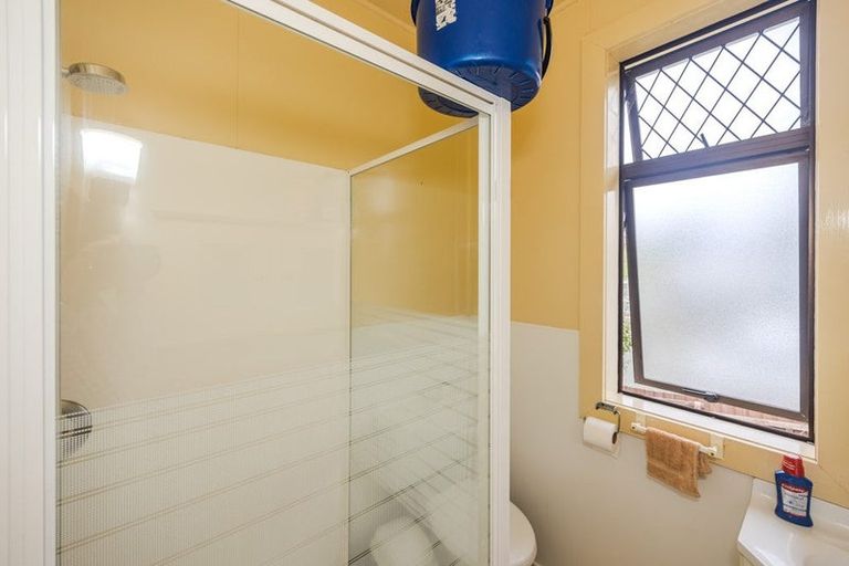 Photo of property in 15 Kelvin Street, South Hill, Oamaru, 9400