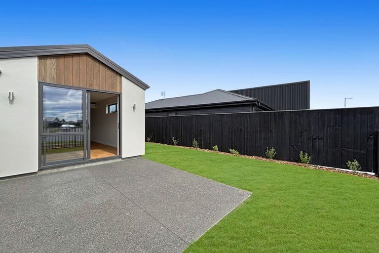 Photo of property in 78 River Stone Drive, Halswell, Christchurch, 8025