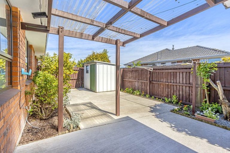 Photo of property in 1/281 Sawyers Arms Road, Bishopdale, Christchurch, 8053