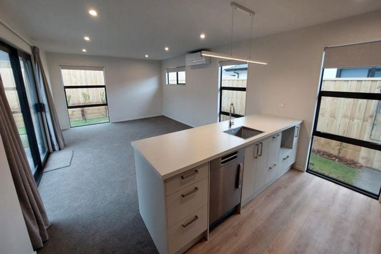 Photo of property in 8 Alex Place, Rolleston, 7614