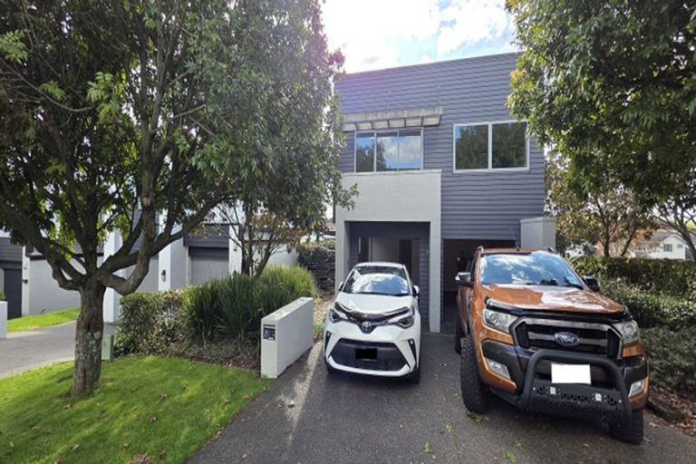 Photo of property in 73 Ridge View Crescent, Pukekohe, 2120