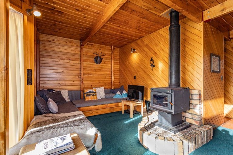 Photo of property in 1 Tawa Street, Ohakune, 4625