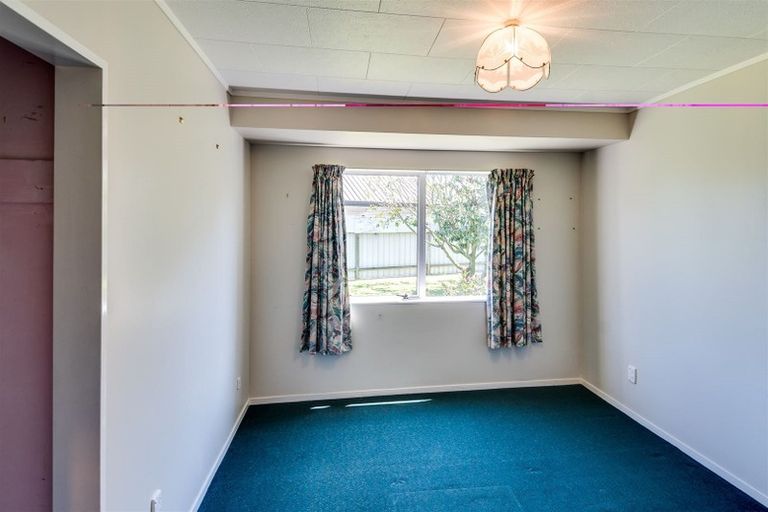 Photo of property in 12 Ted Harpur Place, Onekawa, Napier, 4110