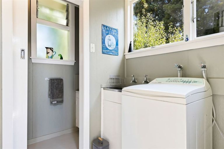 Photo of property in 35 Alpha Avenue, Strowan, Christchurch, 8052