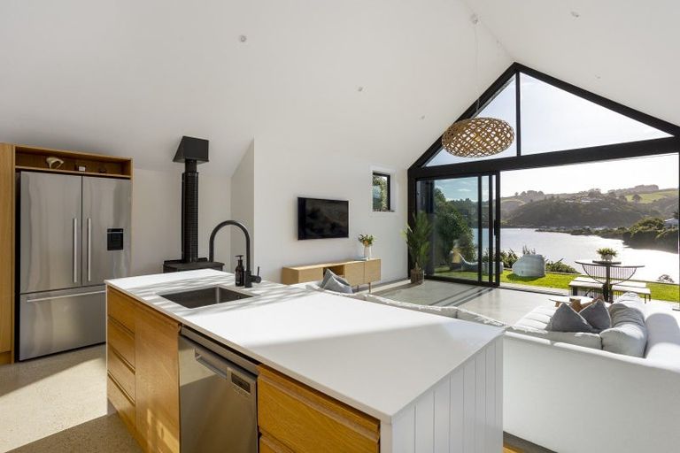 Photo of property in 1371b Taieri Mouth Road, Taieri Mouth, 9091