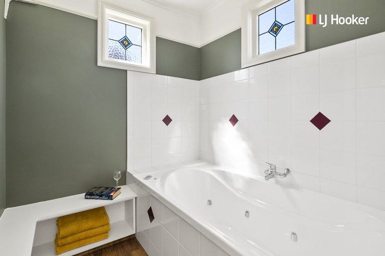 Photo of property in 9 Queens Drive, Saint Kilda, Dunedin, 9012