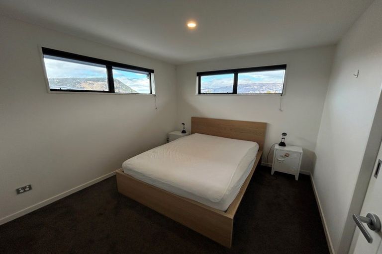 Photo of property in 6 Mataraki Place, Wanaka, 9305