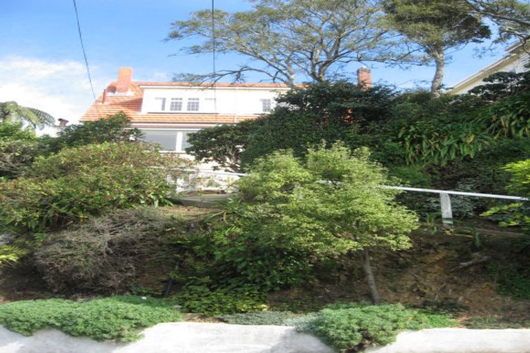 Photo of property in 18 Espin Crescent, Karori, Wellington, 6012