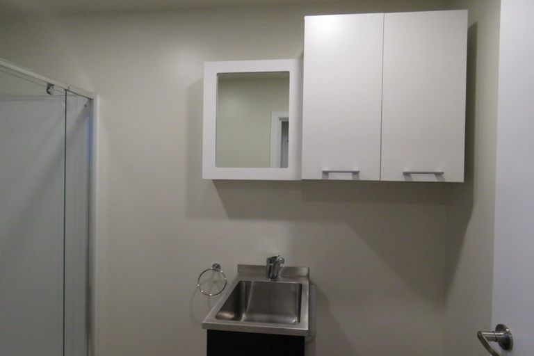 Photo of property in 2/33 Radley Street, Woolston, Christchurch, 8023