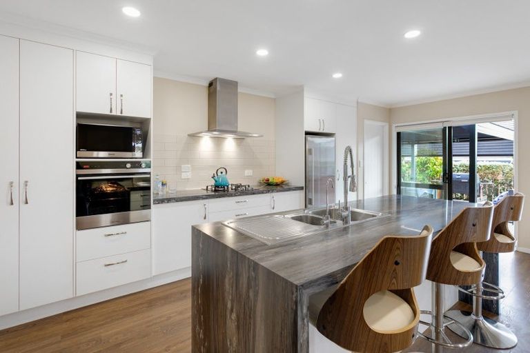 Photo of property in 5 Riverglen Drive, Haruru, 0204