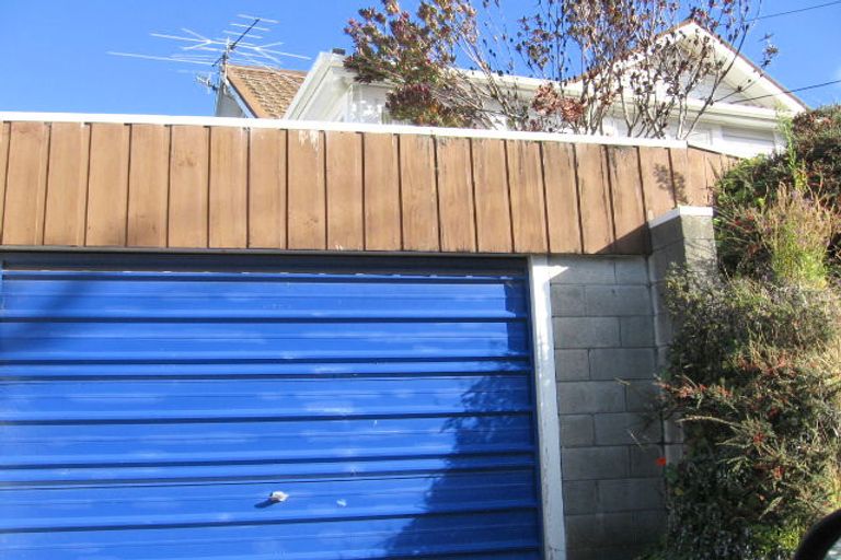 Photo of property in 13 Tavistock Road, Melrose, Wellington, 6023