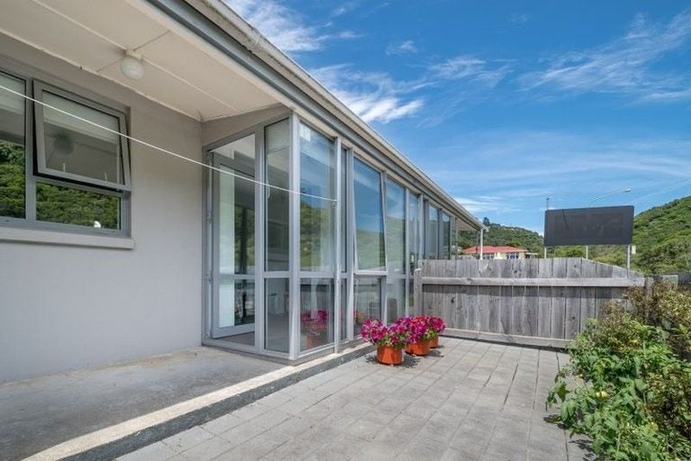 Photo of property in 5/1 Angle Street, Picton, 7220
