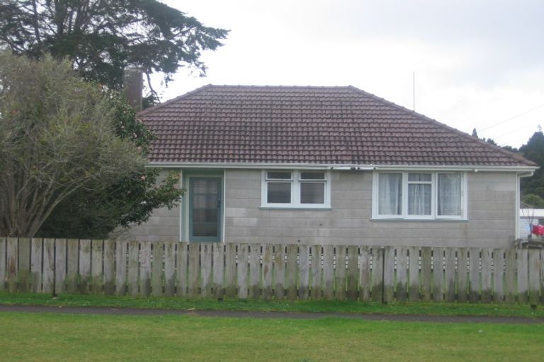 Photo of property in 4 Mckinnon Crescent, Otangarei, Whangarei, 0112