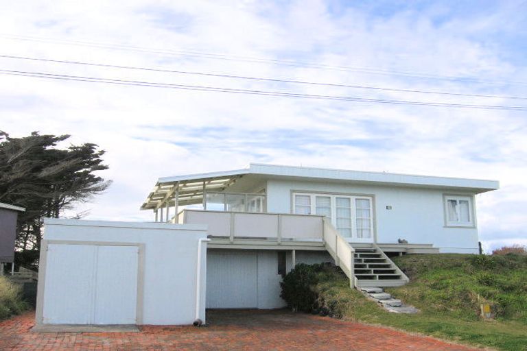 Photo of property in 31 Nelson Street, Foxton Beach, Foxton, 4815