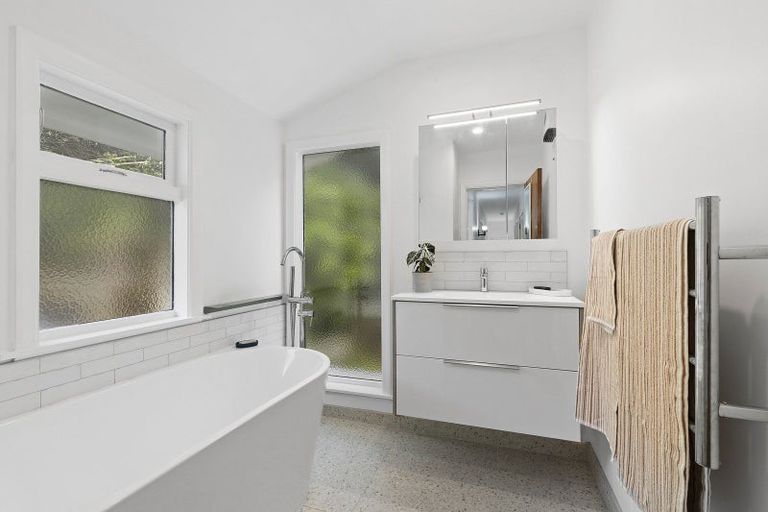 Photo of property in 57a Chaytor Street, Karori, Wellington, 6012