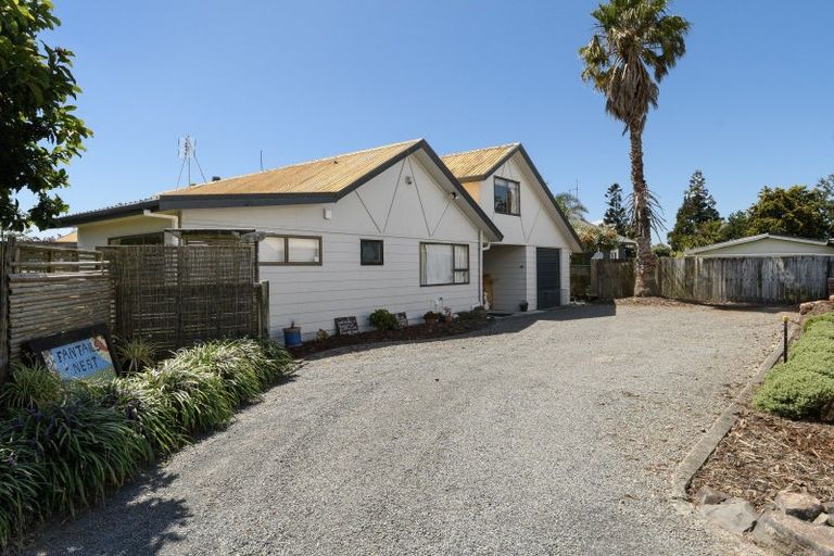 Photo of property in 13 Gray Street, Katikati, 3129