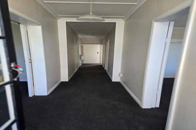 Photo of property in 62 Stanley Street, Berhampore, Wellington, 6023