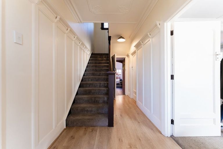 Photo of property in 24 Bangor Terrace, Kew, Dunedin, 9012