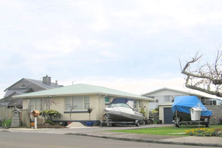 Photo of property in 8a Bennett Street, Otumoetai, Tauranga, 3110