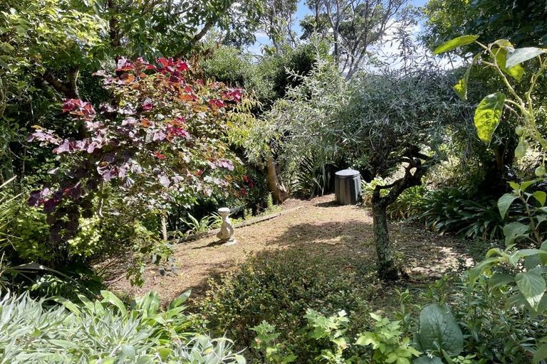 Photo of property in 27 Harland Street, Brooklyn, Wellington, 6021