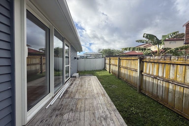 Photo of property in 1/324 Swanson Road, Henderson, Auckland, 0610