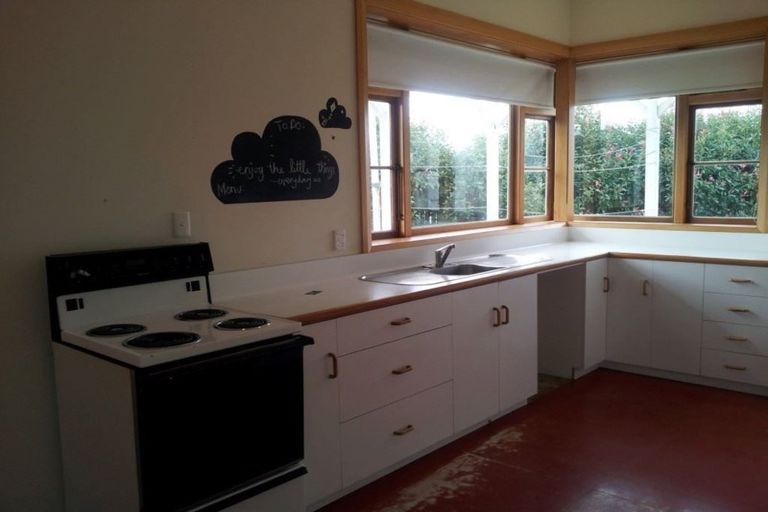 Photo of property in 23 Harewood Road, Oxford, 7430