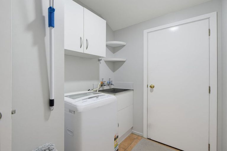Photo of property in 5a Woodgrove Avenue, North New Brighton, Christchurch, 8083