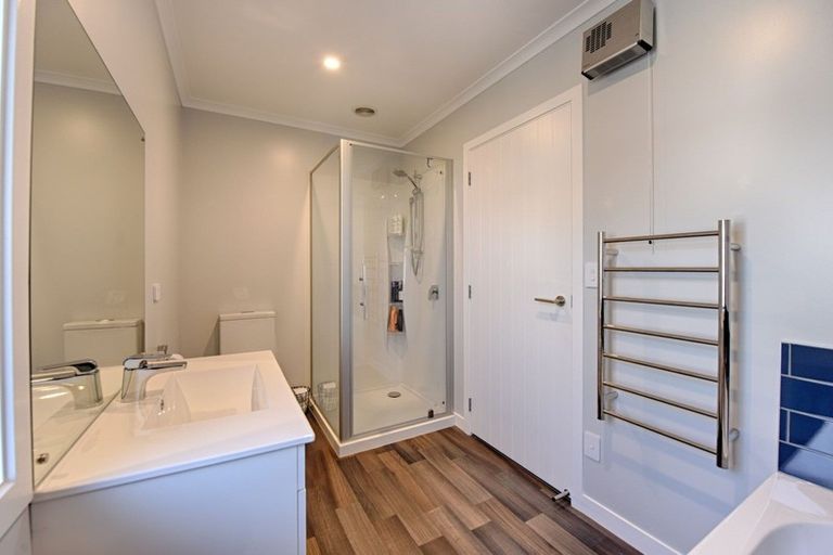 Photo of property in 27 Helena Street, Fortrose, Invercargill, 9875