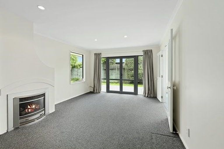Photo of property in 18 Shearwater Drive, Woolston, Christchurch, 8023